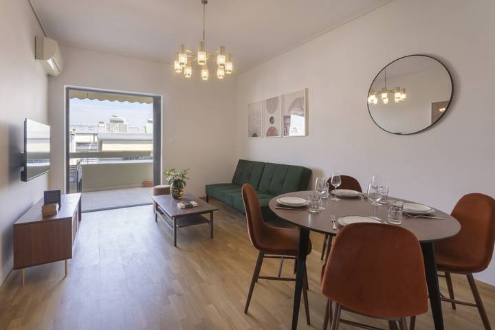 Appartement entier, -64- Stylish Apartment Palaio Faliro ne in Athènes, Section sud d'Athènes