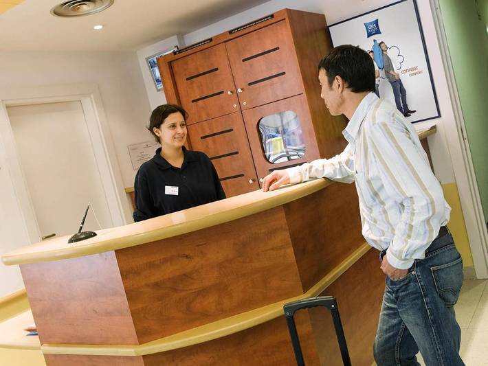 Hôtel pour 3 personnes, avec terrasse et vue, animaux acceptés à Bar-le-Duc - 2