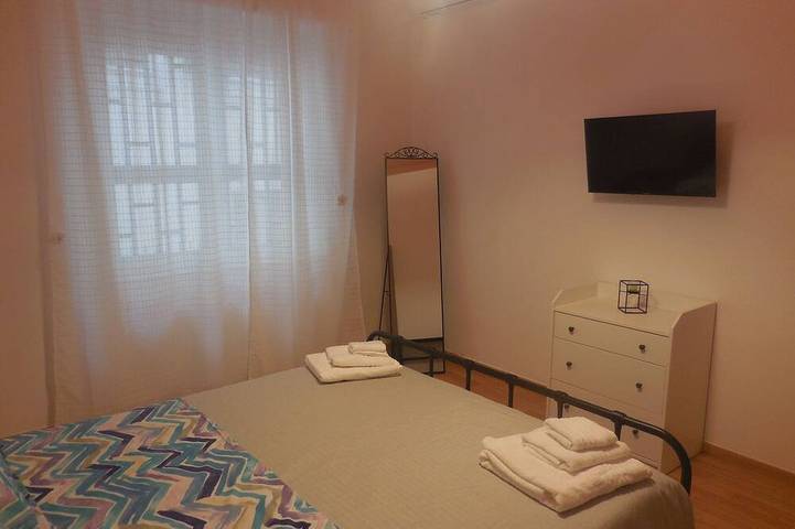 Appartement entier, Michelangelo 33 New Home: Apartment with a View of the Pozzuoli Amphitheater in Campi Flegrei, Pouzzoles
