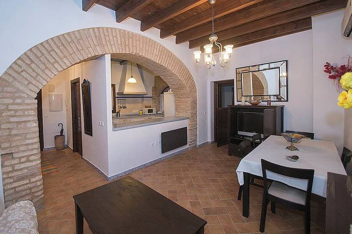 Ferienhaus für 9 Personen, mit Terrasse - 1