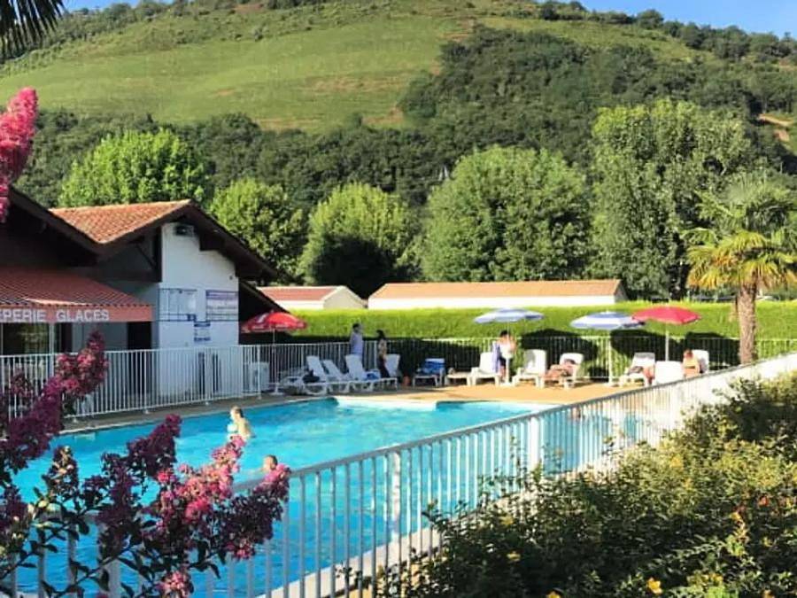 Camping Europ Camping - Mobilhome 6 personnes - 2 chambres 4/6 personnes in Ascarat, Région de Bayonne