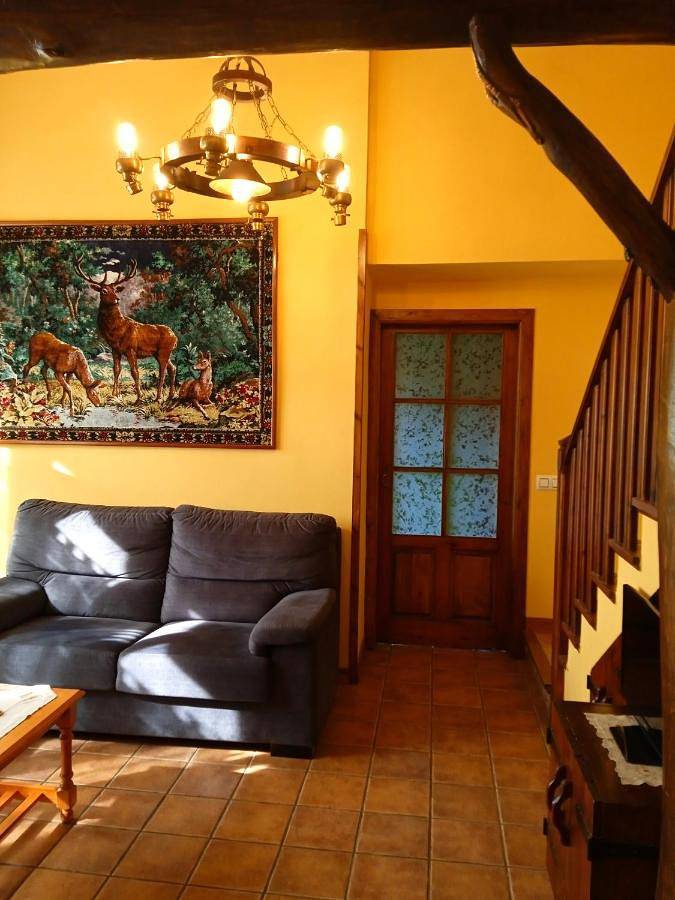 Location de vacances pour 6 personnes, avec jardin et vue à Biescas - 4