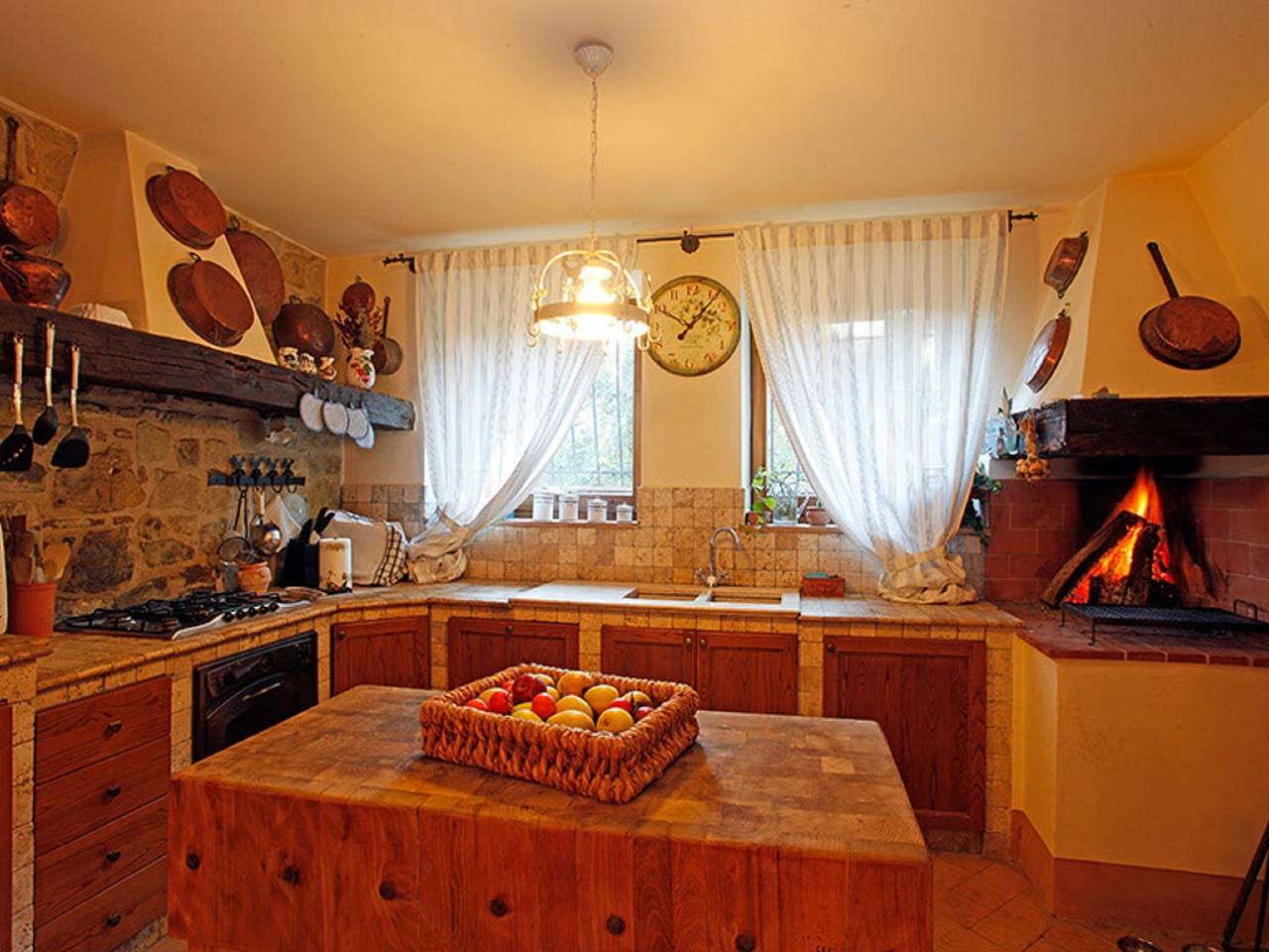 Appartement in Cetona met zwembad in Cetona, Provincie Siena