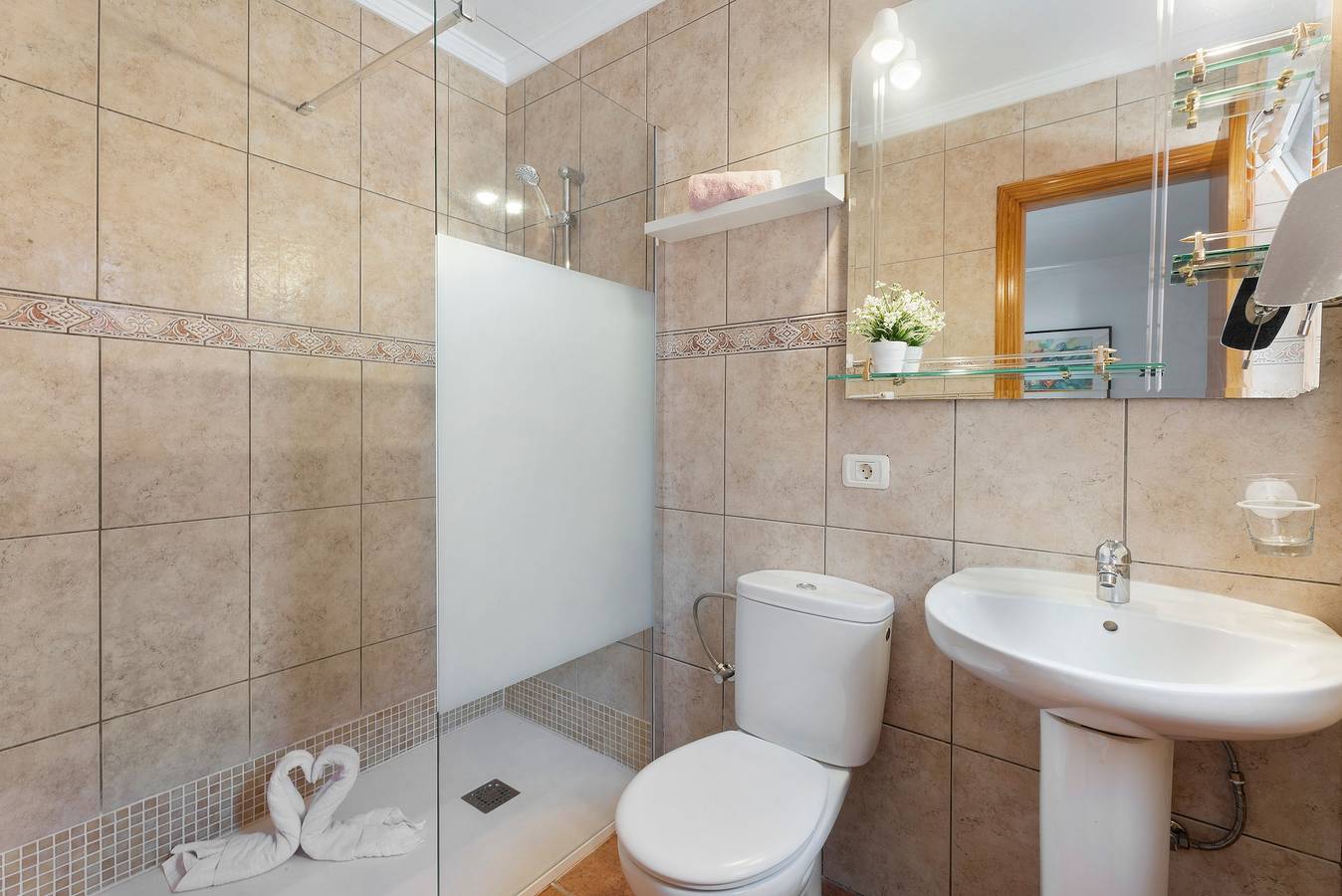 'Villa Barca' mit Meerblick, privater Terrasse und Wlan in Granadilla de Abona, Teneriffa Süd