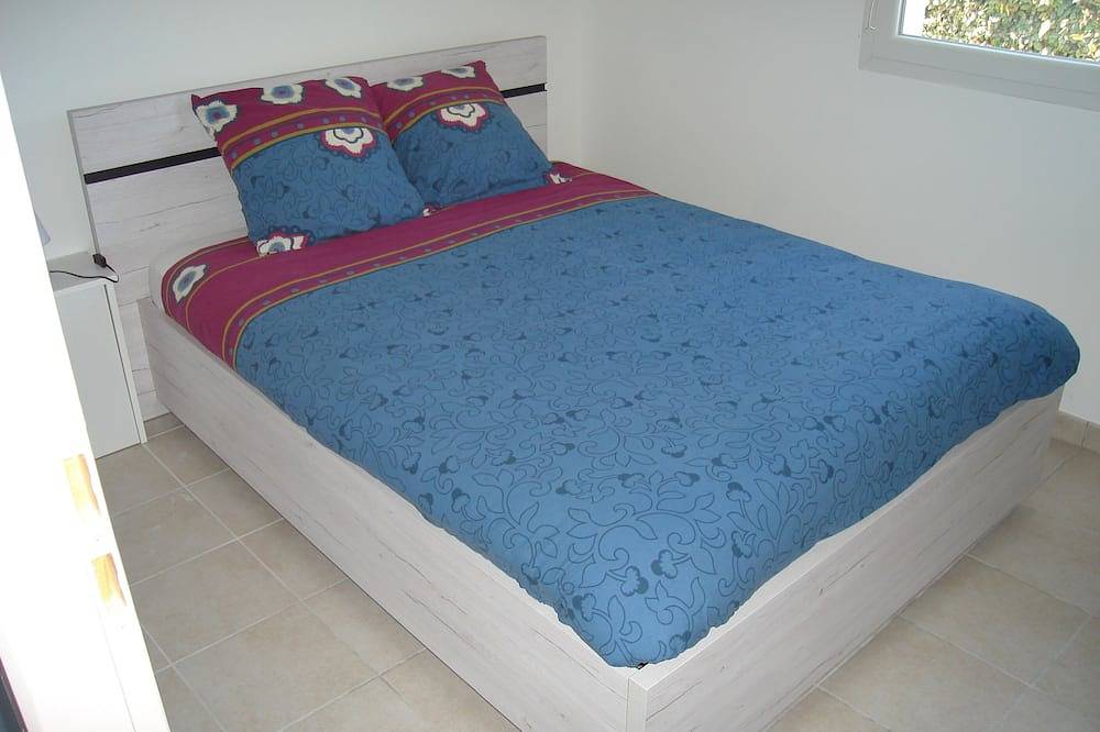 Drome Provençale-dépendance de 40m2 ,. Tout Confort. Jacuzzi 4 Places Clim in La Baume-de-Transit, Región de Nyons