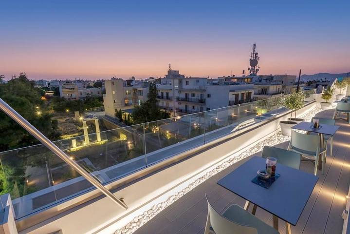 Hôtel pour 2 personnes, avec balcon et piscine, adapté aux familles dans Cos Ville - 2