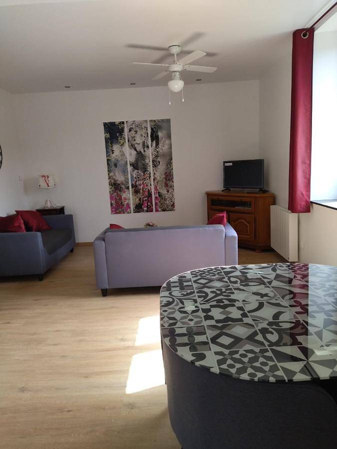 Gîte pour 4 personnes, avec terrasse et vue à La Croix-aux-Mines - 2