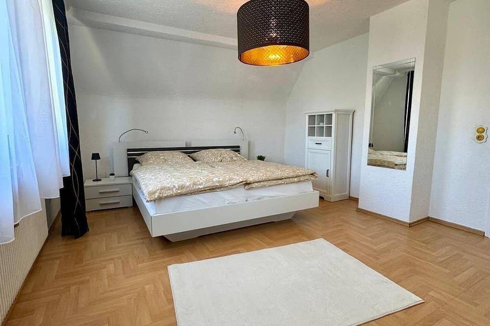 Ganze Wohnung, Apartment am Ronhof in Fürth, Franken