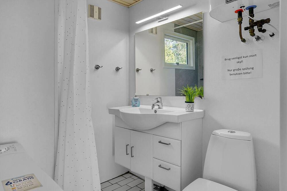 3 bedroom stunning home in Væggerløse in Væggerløse, Svenska Östersjön