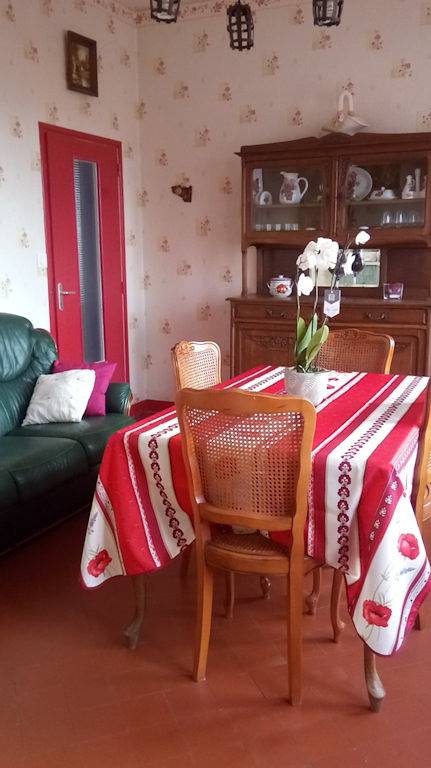 Gîte Le Pressoir Fleuri in Neauphe-sur-Dive, Région d'Argentan