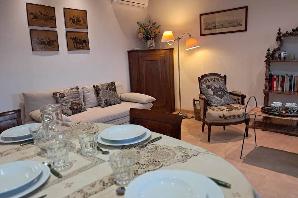 Apartamento entero, Apartment San Firmano - the Refuge of Peace in the Heart of Nature in Macerata, Provincia de Macerata