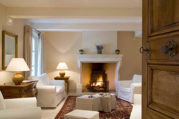 Hôtel pour 2 personnes, avec piscine et jardin, animaux acceptés à Les Baux-de-Provence - 4