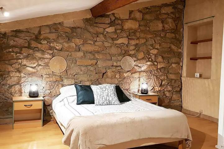 Location de vacances pour 7 personnes, avec terrasse et jardin à Villeveyrac - 4