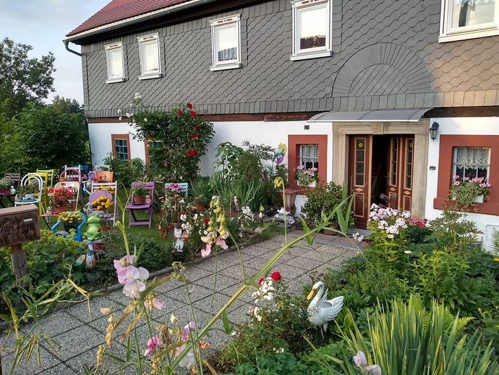 Ferienhaus für 4 Personen, mit Garten in Waltersdorf