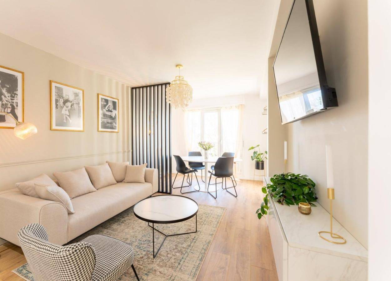 Appartement entier, Apartment in Hérouville-Saint-Clair, Région de Caen