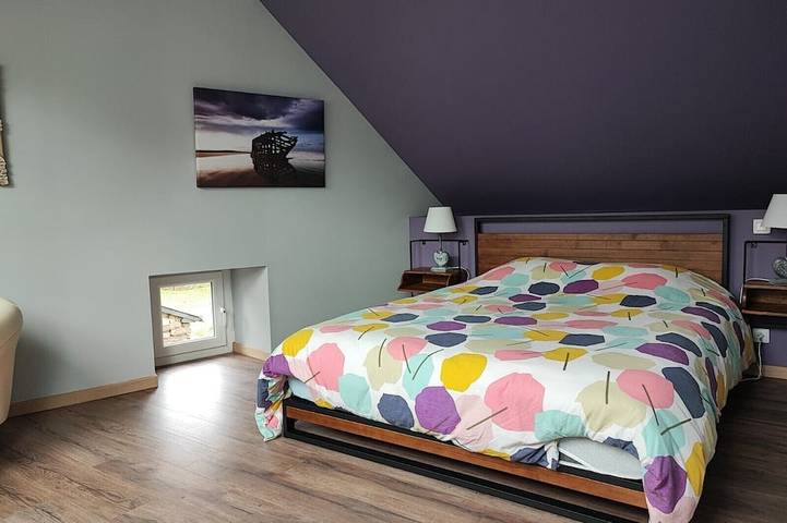 Gîte pour 4 personnes, avec jardin, animaux acceptés à Pléhédel - 2