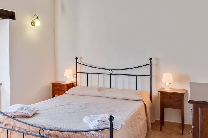 Location de vacances pour 3 personnes, avec piscine et jardin à Sant'Angelo in Vado - 2