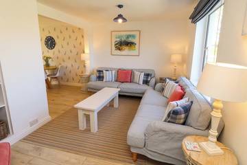 Holiday Home for 6 People in Bamburgh, Northumberland Coast, Photo 3