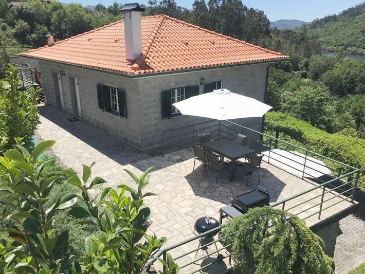Casa rural para 6 personas, con piscina además de vistas y jardín en Ponte da Barca - 4
