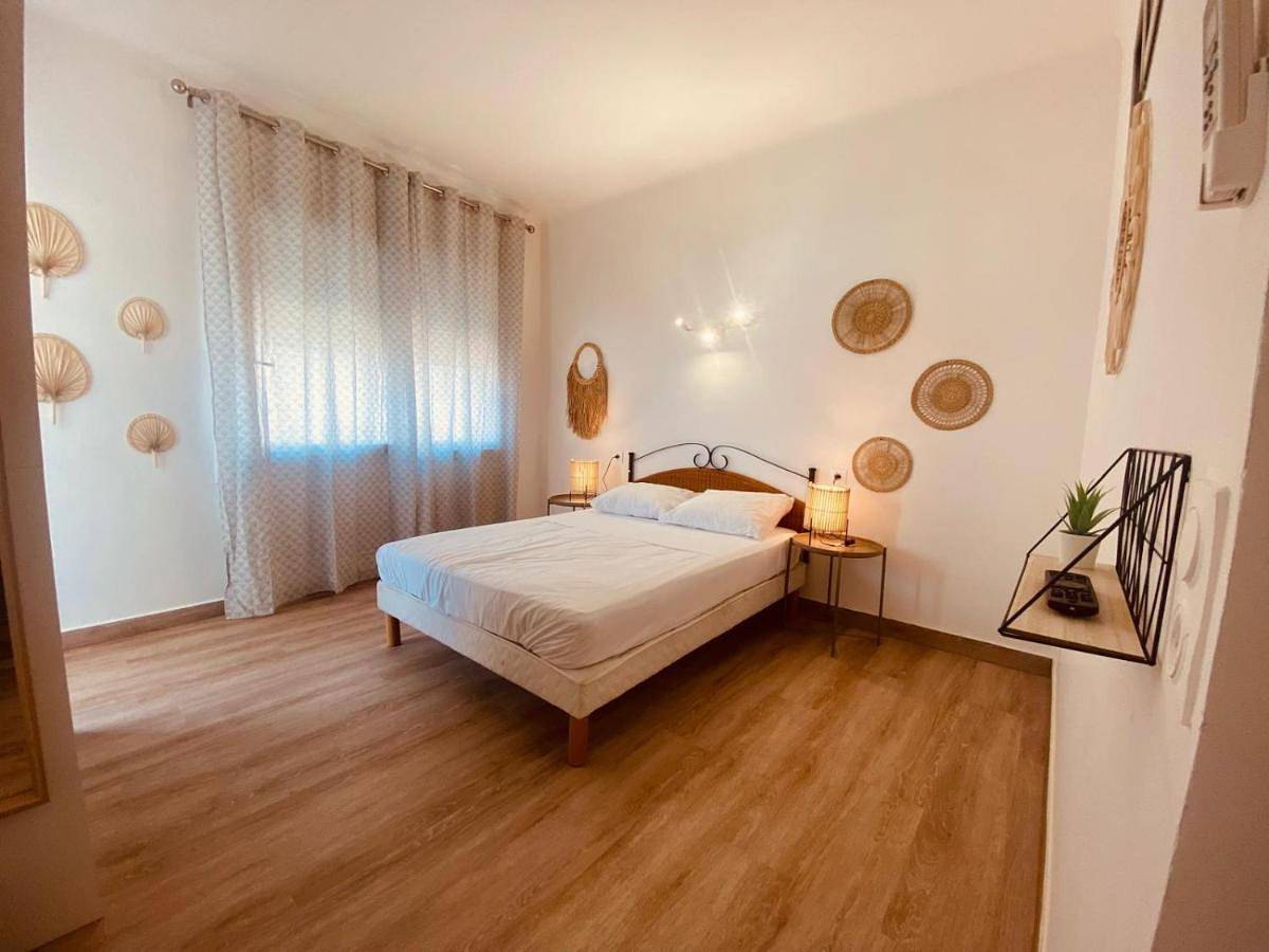 Air-Conditioned Double Room in Le Grau-du-Roi, Côte d'Améthyste
