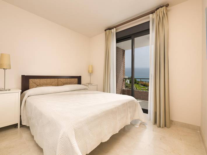 Ferienwohnung für 6 Personen, mit Garten und Balkon sowie Meerblick und Pool in Torrox - 4