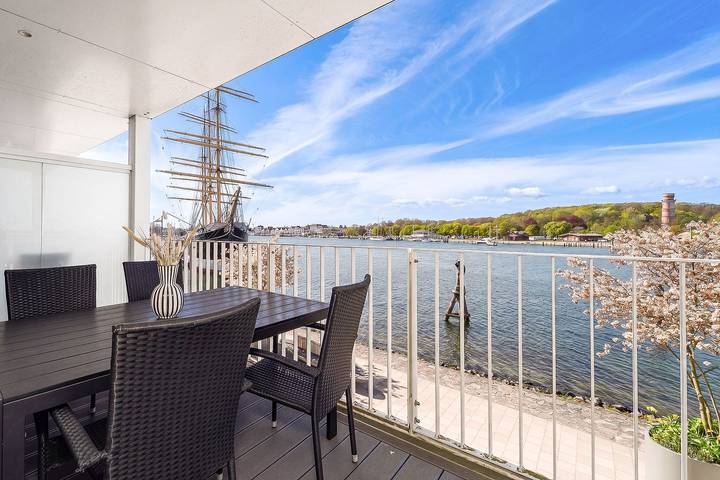 Ferienwohnung für 4 Personen, mit Sauna und Balkon sowie Whirlpool, mit Haustier in Travemünde