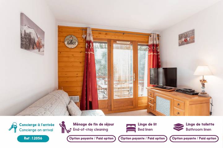 Gîte pour 4 personnes, avec terrasse dans La Joue du Loup - 2