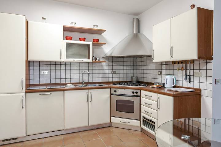 Location de vacances pour 5 personnes, avec terrasse et jardin à Padenghe sul Garda - 2