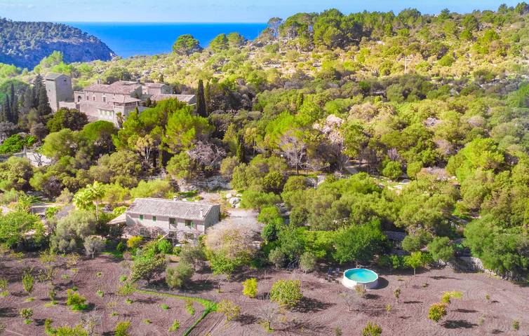 Finca für 6 Personen, mit Terrasse in Valldemossa