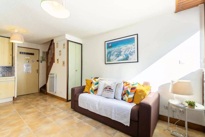 Gîte pour 4 personnes, avec Balcon et Vue dans Office De Tourisme De Saint Laurent Soulan - 2