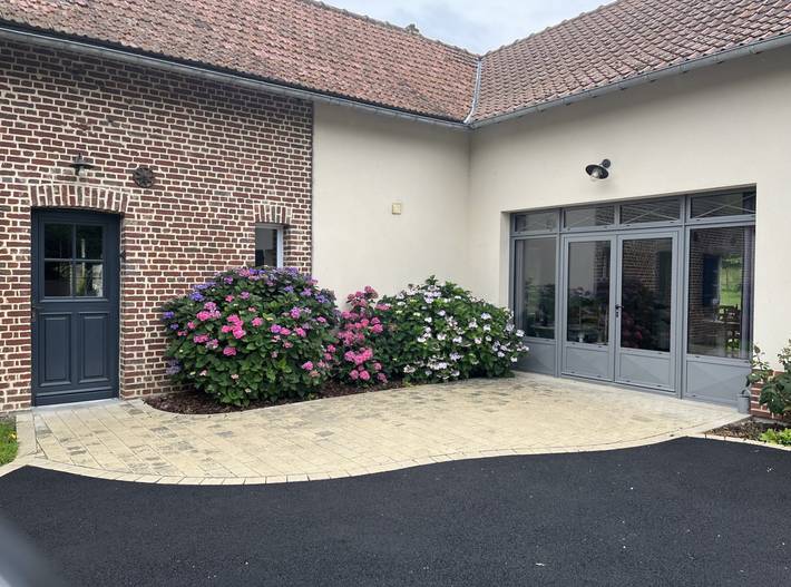 Location de vacances pour 2 personnes, avec jardin dans Arrest - 2