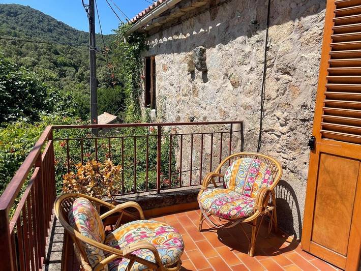 Location de vacances pour 7 personnes, avec vue et jardin, animaux acceptés à Tavera - 3