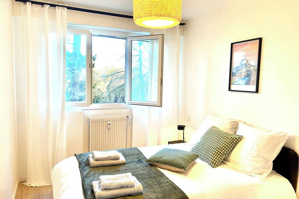 Entire apartment, Le Loft Lodge, bright flat 67m², calm, comfort, free parking,Dinan in Dinan, Dinan region