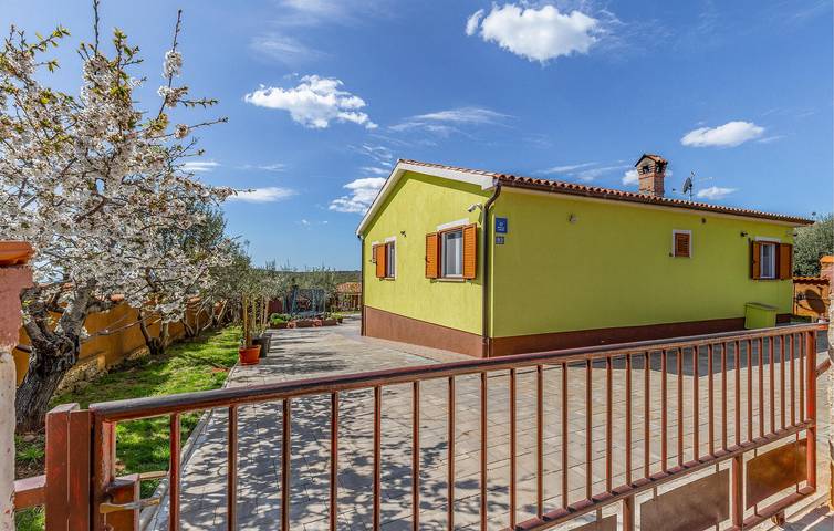 Ferienhaus für 6 Personen, mit Terrasse - 1