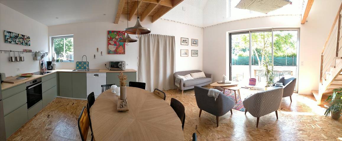 Gîte pour 6 personnes, avec terrasse et jardin, animaux acceptés dans Plage de la Ville Berneuf - 3