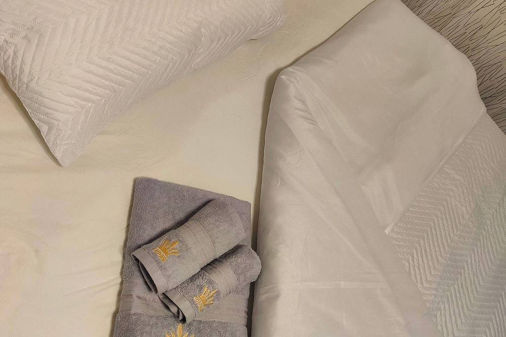 Entire apartment, Paradise corner in Meudon, Hauts-de-Seine