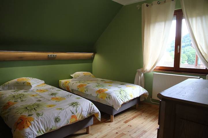 Location de vacances pour 10 personnes, avec jardin et terrasse, animaux acceptés à Metzeral - 2