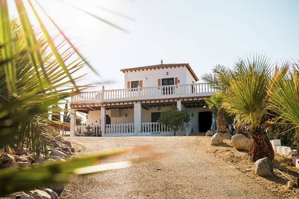 Grote, ruime vrijstaande villa, met prive zwembad, Antas, 8 personen comfortabel in Antas, Almería Provincie