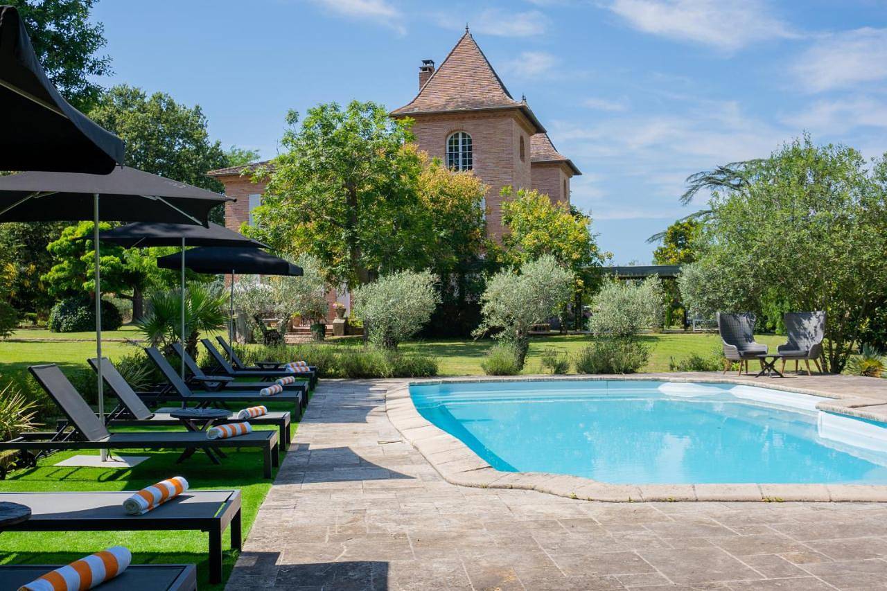 Standard Double Room in Montauban, Tarn-et-Garonne