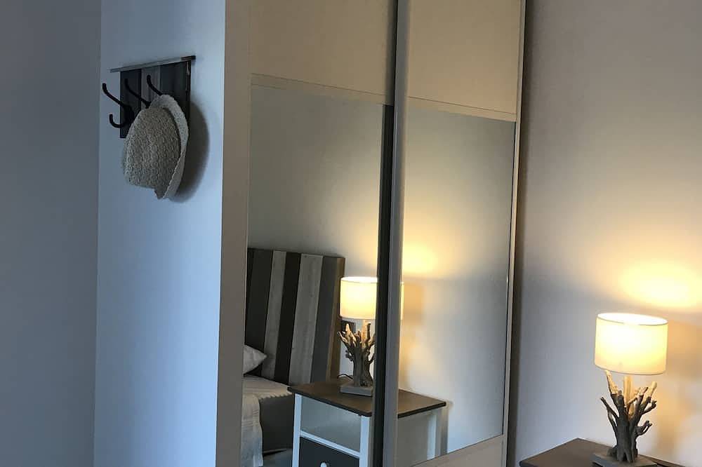 Charming Villa \"Mawena\" in Velleron, Vaucluse