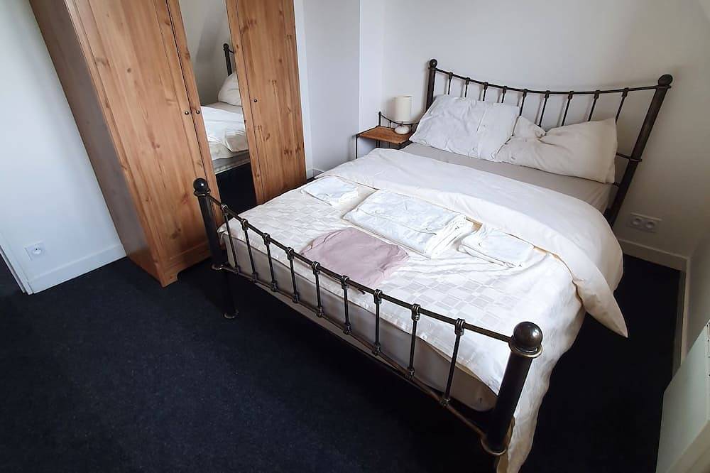 3 Bedroom Cottage in Normandy Basse in Passais, Parc naturel régional Normandie-Maine