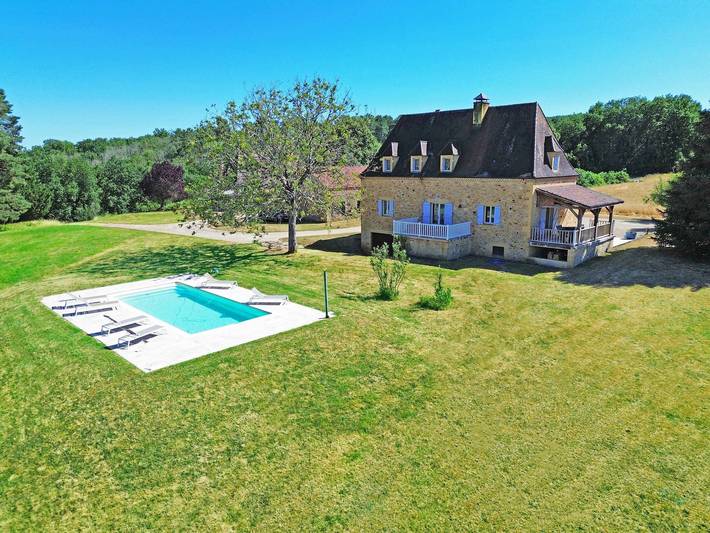 Le Carpenet - with private pool and tennis court in Le Bugue, Périgord