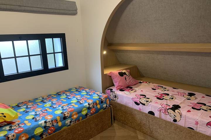 Gîte pour 6 personnes, avec jacuzzi et piscine ainsi que sauna et jardin à Coupvray - 4