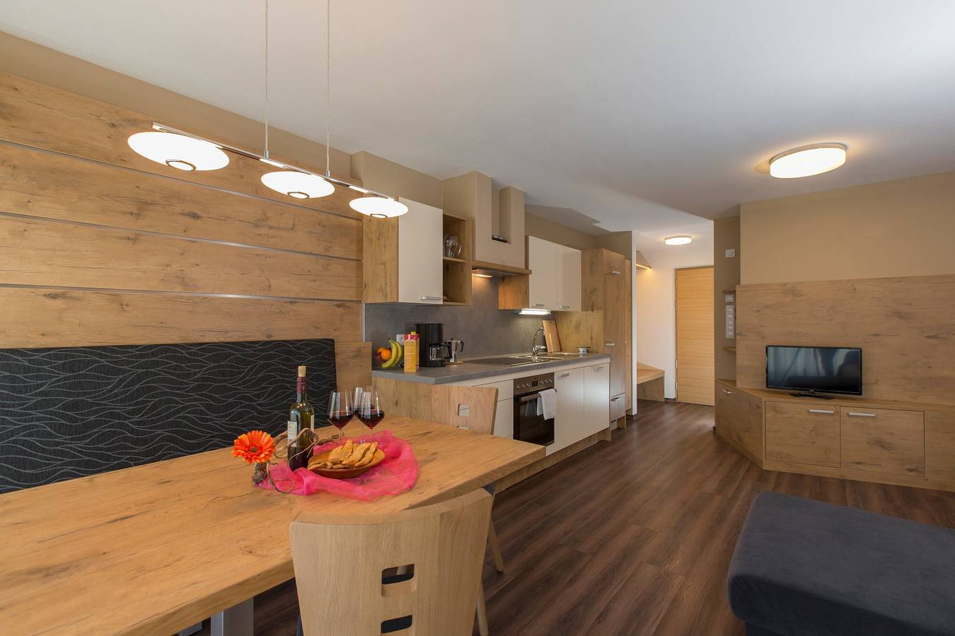 Ganze Wohnung, Ferienwohnung "Alpenblick Nr 6" mit Gemeinschaftsgarten und Wlan in Rein in Taufers, Sand in Taufers