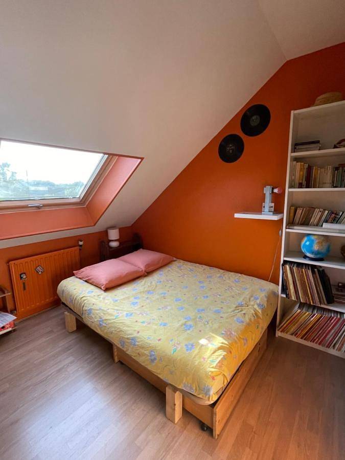 Location de vacances pour 2 personnes, avec piscine et jardin à Changé - 4
