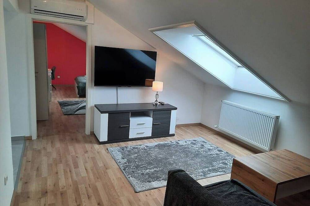 Ganze Wohnung, 3 Zi. 60m² in Dachau, Landkreis Dachau