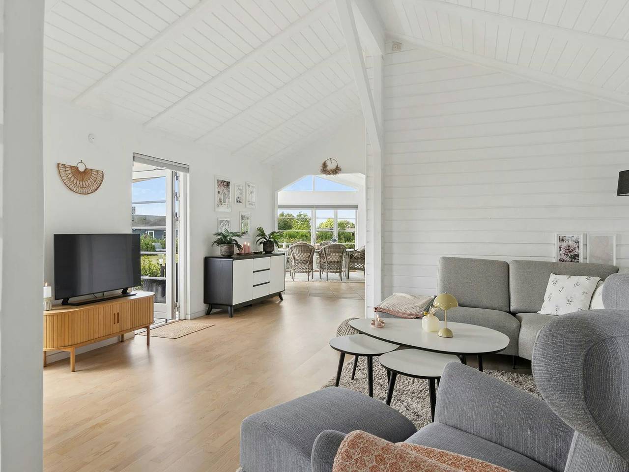 Haus mit Blick auf die Fähre am Isefjord in Holbæk, Tuse Næs