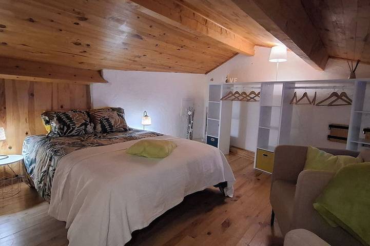 Location de vacances pour 4 personnes, animaux acceptés à Banne - 2