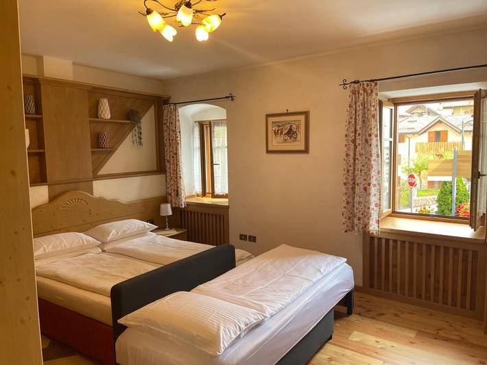 Location de vacances pour 3 personnes, avec vue, animaux acceptés à Fai della Paganella - 4