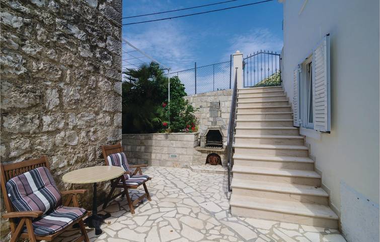 Ferienhaus für 6 Personen, mit Terrasse in Grad Dubrovnik - 2